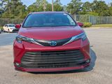 Used 2025 Toyota Sienna Van