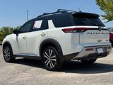 Used 2024 Nissan Pathfinder SUV