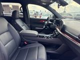 Used 2025 Chevrolet Traverse SUV