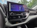 Used 2024 Toyota Highlander SUV