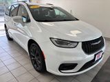 Used 2021 Chrysler Pacifica Van