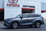Used 2023 Toyota Highlander Hybrid SUV