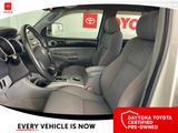 Used 2006 Toyota Tacoma Truck