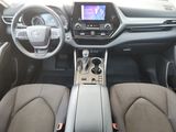 Used 2024 Toyota Highlander Hybrid SUV