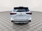 Used 2025 Toyota Highlander Hybrid SUV