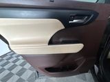 Used 2021 Toyota Highlander SUV