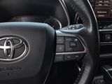 Used 2021 Toyota Highlander SUV