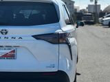 Used 2024 Toyota Sienna Van