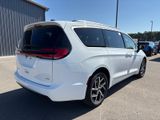 New 2027 Chrysler Pacifica Van