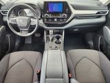 Used 2023 Toyota Highlander SUV