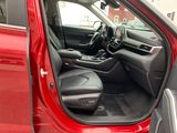 Used 2023 Toyota Highlander SUV