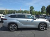 Used 2025 Toyota Highlander SUV