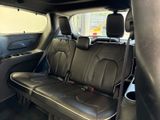 Used 2025 Chrysler Pacifica Van