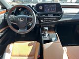 Used 2022 Lexus ES Sedan
