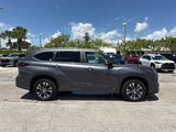 Used 2025 Toyota Highlander Hybrid SUV
