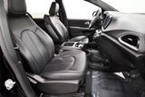 Used 2025 Chrysler Pacifica Van