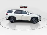 Used 2024 Nissan Pathfinder SUV