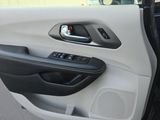 Used 2024 Chrysler Pacifica Van