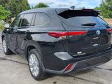 Used 2023 Toyota Highlander Hybrid SUV