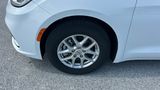 Used 2024 Chrysler Pacifica Van