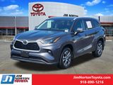 Used 2025 Toyota Highlander SUV