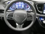 Used 2025 Chrysler Pacifica Van