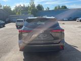 Used 2021 Toyota Highlander SUV
