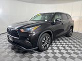 Used 2021 Toyota Highlander SUV