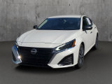 Used 2025 Nissan Altima Sedan