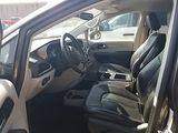 Used 2022 Chrysler Pacifica Van