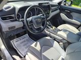 Used 2022 Toyota Highlander SUV