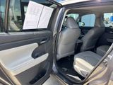 Used 2023 Toyota Highlander SUV