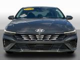 Used 2025 Hyundai Elantra Sedan