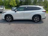 Used 2025 Toyota Highlander SUV
