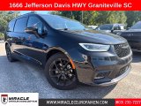 Used 2025 Chrysler Pacifica Van