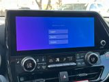 New 2026 Toyota Highlander Hybrid SUV