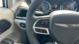 Used 2024 Chrysler Pacifica Van