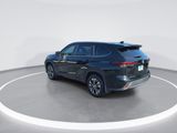 Used 2024 Toyota Highlander SUV