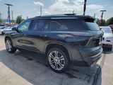 Used 2025 Chevrolet Traverse SUV