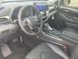 New 2026 Toyota Highlander SUV