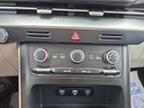 Used 2022 Kia Carnival Van