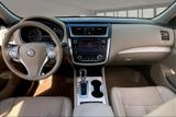 Used 2016 Nissan Altima Sedan