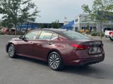 Used 2024 Nissan Altima Sedan
