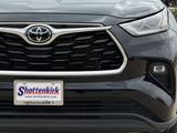 Used 2023 Toyota Highlander SUV