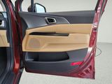 Used 2023 Kia Carnival Van