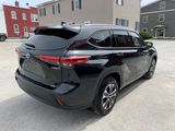 Used 2021 Toyota Highlander Hybrid SUV