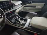 Used 2022 Kia Carnival Van