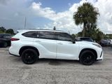 Used 2023 Toyota Highlander SUV