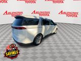 Used 2022 Kia Carnival Van