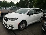 Used 2024 Chrysler Pacifica Van